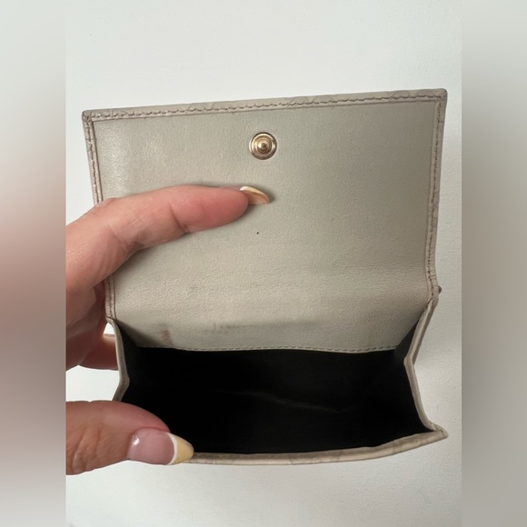 Gucci Short wallet w/box and paperwork! - Picture 8 of 14